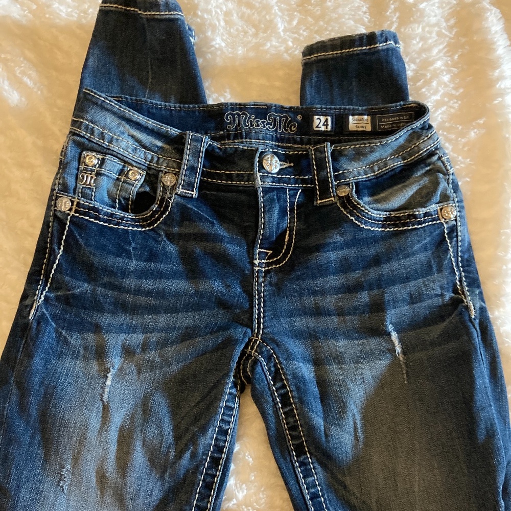 Miss me signature skinny jeans